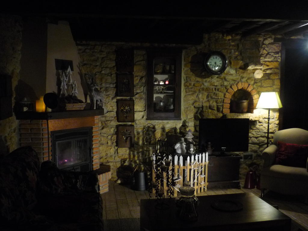 Casa Rural La Retuerta นาวา ภายนอก รูปภาพ